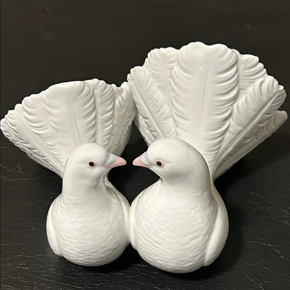 Lladro Love Birds
